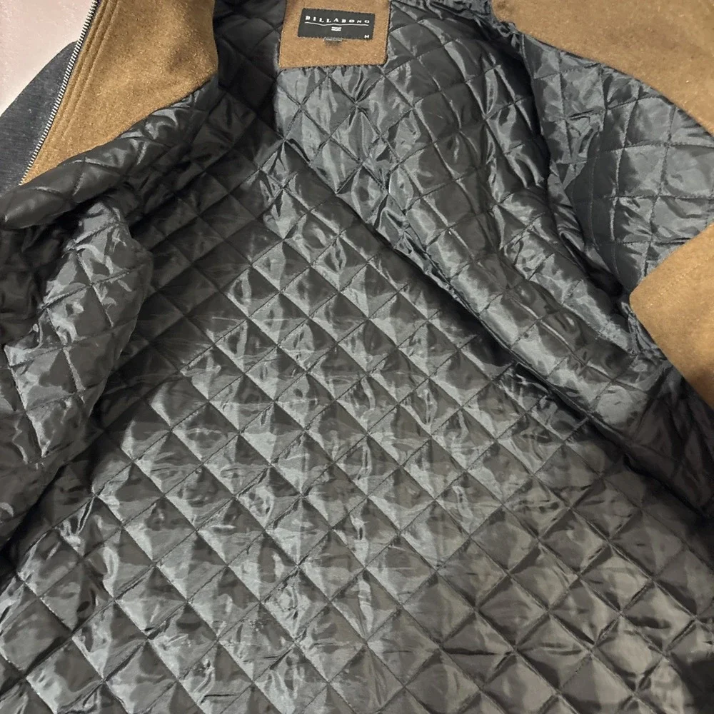 Men's Billabong Tan Gray Colorblock Quilted Line Jacket Full Zip Hooded Jacket M